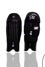 Load image into Gallery viewer, Limited Edition Wicket Keeping Pads - Black
