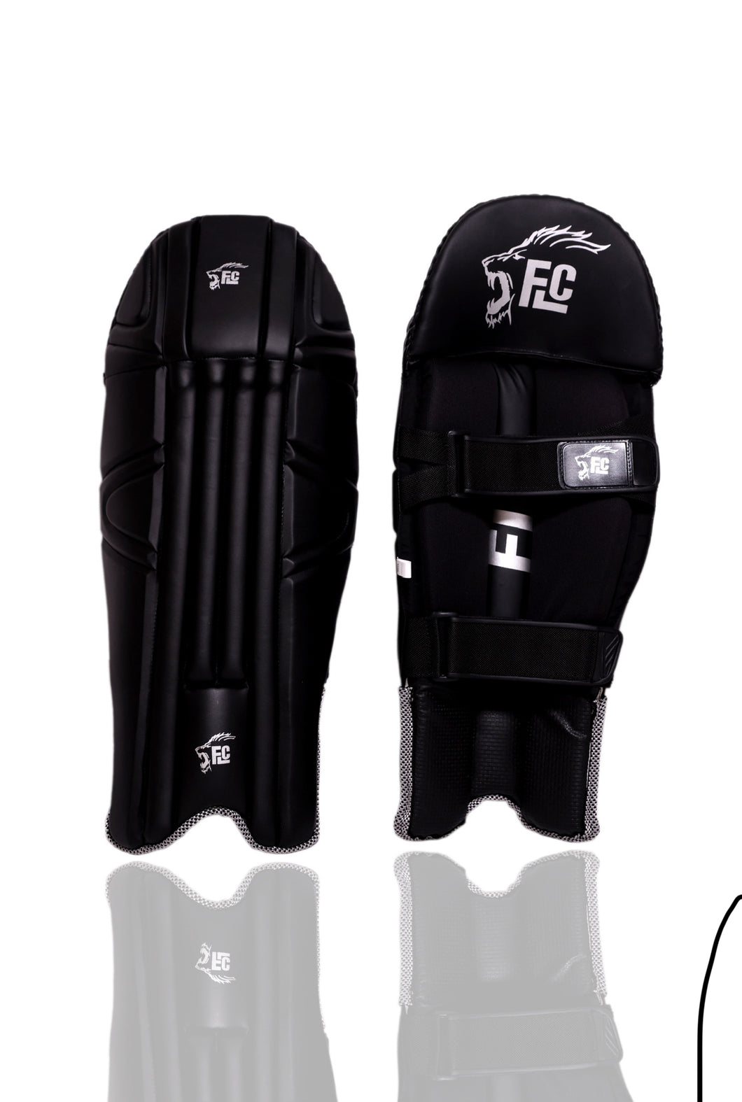 Limited Edition Wicket Keeping Pads - Black
