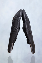 Load image into Gallery viewer, Black - FLC Wicket keeping pads