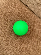 Load image into Gallery viewer, Jaffa Swing Ball - Product Video