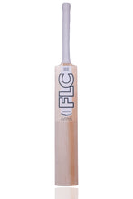 Load image into Gallery viewer, Platinum Edition - English Willow Cricket Bat
